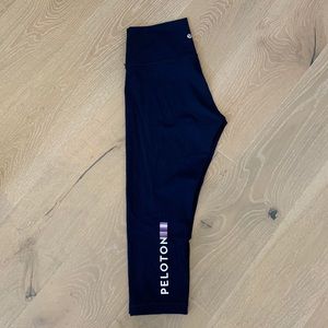 PELOTON lululemon wunder under leggings